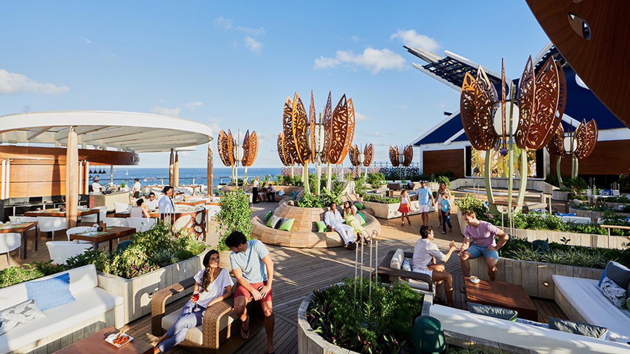 celebrity edge_rooftop_03