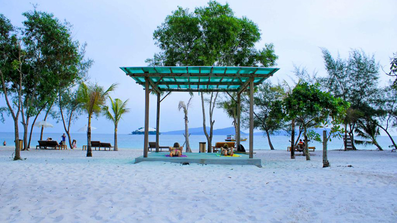 cambodia - long set resort_strand_01