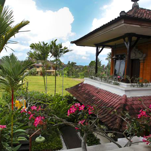 bali - yulia inn_02