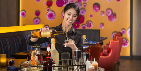 symphony of the seas_bar_02