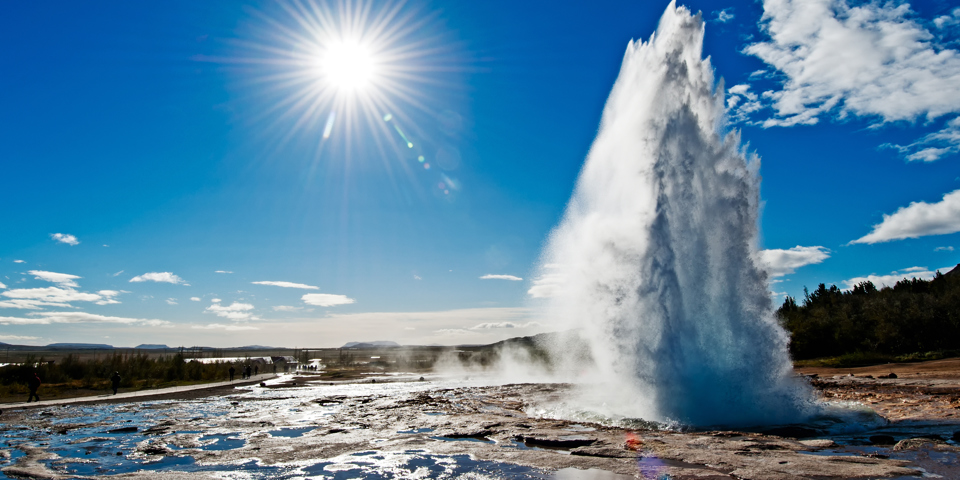 Geyser_Strokkur_01