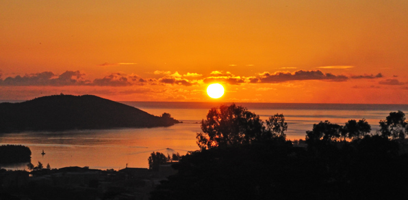 seychellerne - mahe_victoria_sunset_01