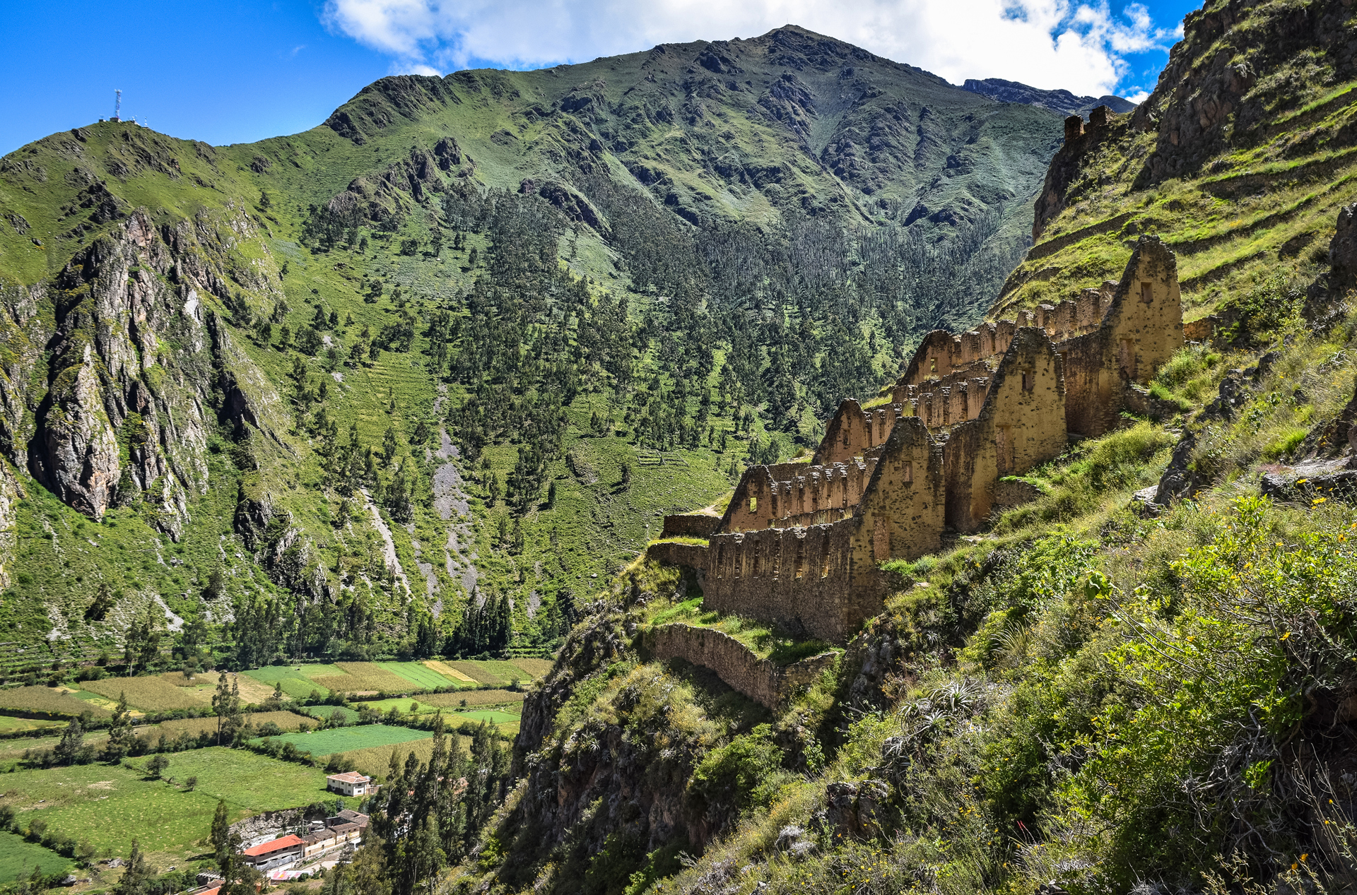 peru - ollantaytambo_ruiner_klippe_02