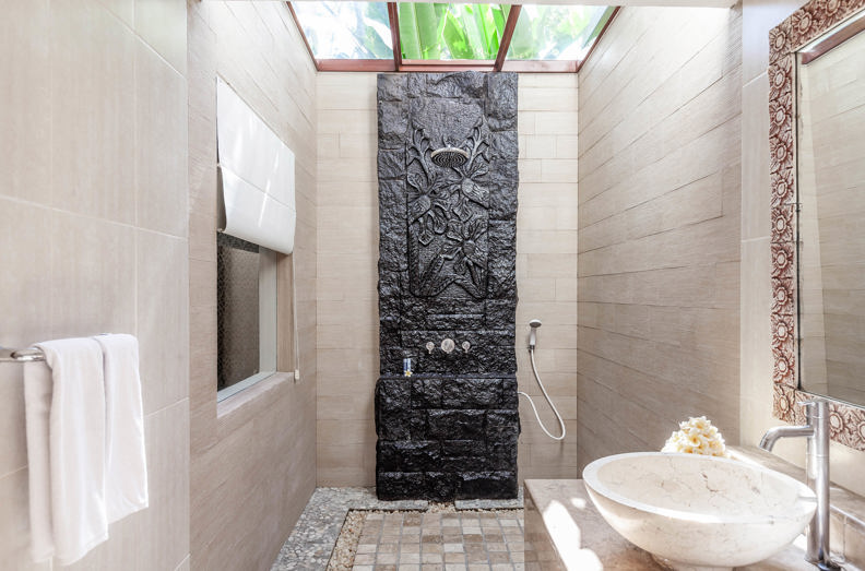 bali - legian - Mandiri Beach Resort & Spa_Deluxe Cottage ( Ground Floor ) bathroom 1