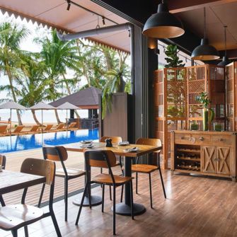 7 Boat House Hotel Restaurant Pool View