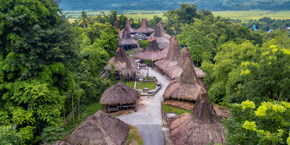 bali - sumba_landsby_huse_01