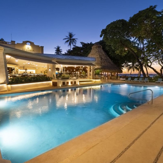 Tamarindo Diria Beach Resort Pool 03