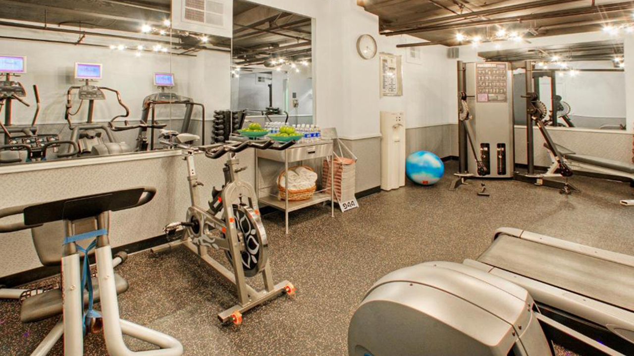 usa - hotel triton_fitnesscenter_01
