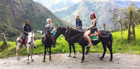 ecuador_banos_ridning_01