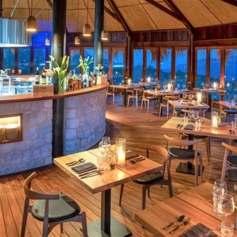 Topas Eco Lodge Restaurant 05