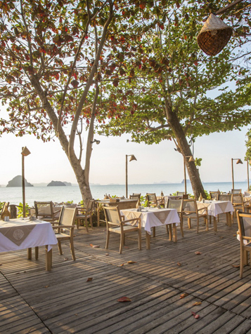 I Krabi bor I på Tup Kaek Sunset Beach Resort med mulighed for at opgradere.