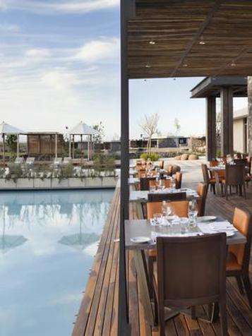 argentina - the vines hotel_pool_01
