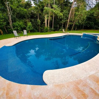 Pool La Cusinga Lodge