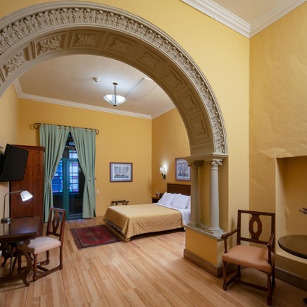 Suite Colonial