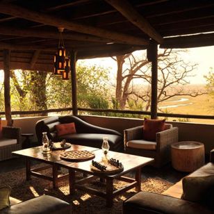 sydafrika - botswana - chobe national park - muchenje safari lodge_lounge