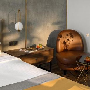 Acnos Hotel Room 1