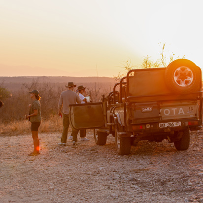 IMG 0660 0426 Nyati Jeep Sundowner