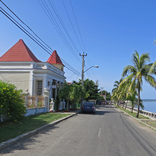 cuba - cienfuegos - cienfuegos angel y isabel havudsigt