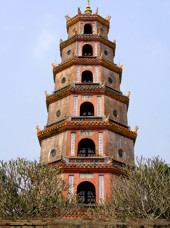 Vietnam - hue_thien mu pagoda_01