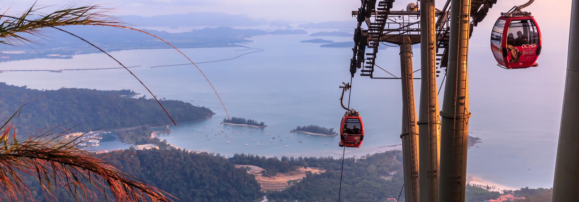 malaysia/borneo - langkawi_beach_gondol_01
