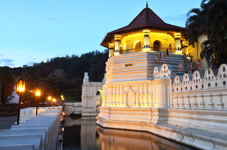 sri lanka - kandy_tempel of the tooth_06