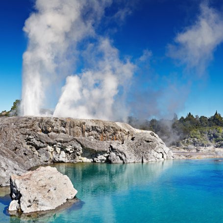 new zealand - rotorua_gejser_03
