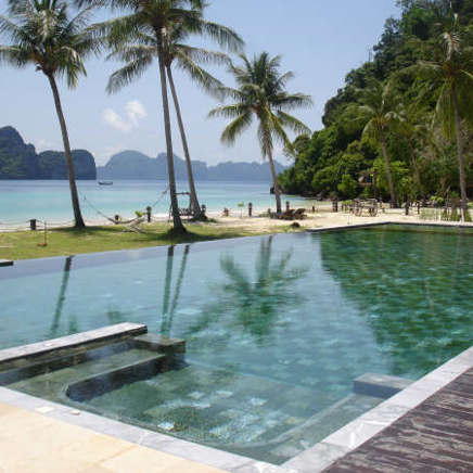 thailand - thanya beach resort_pool_01