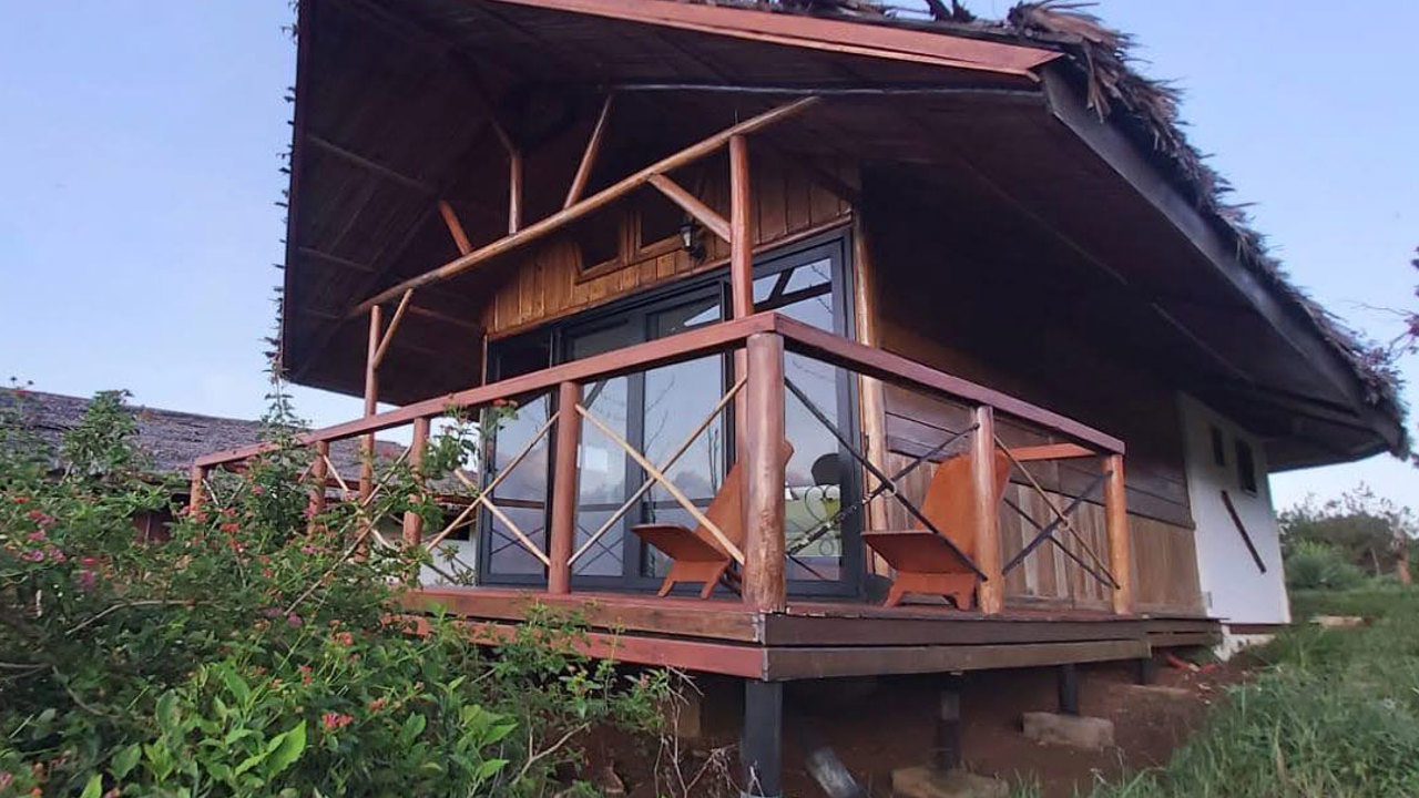Nature Lodge Ext Bungalow Slider