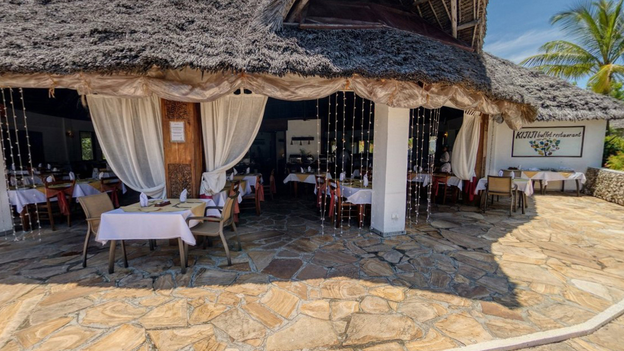 karafuu resort_restaurant_kijiji_01