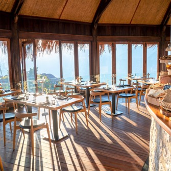 Topas Eco Lodge Restaurant 07