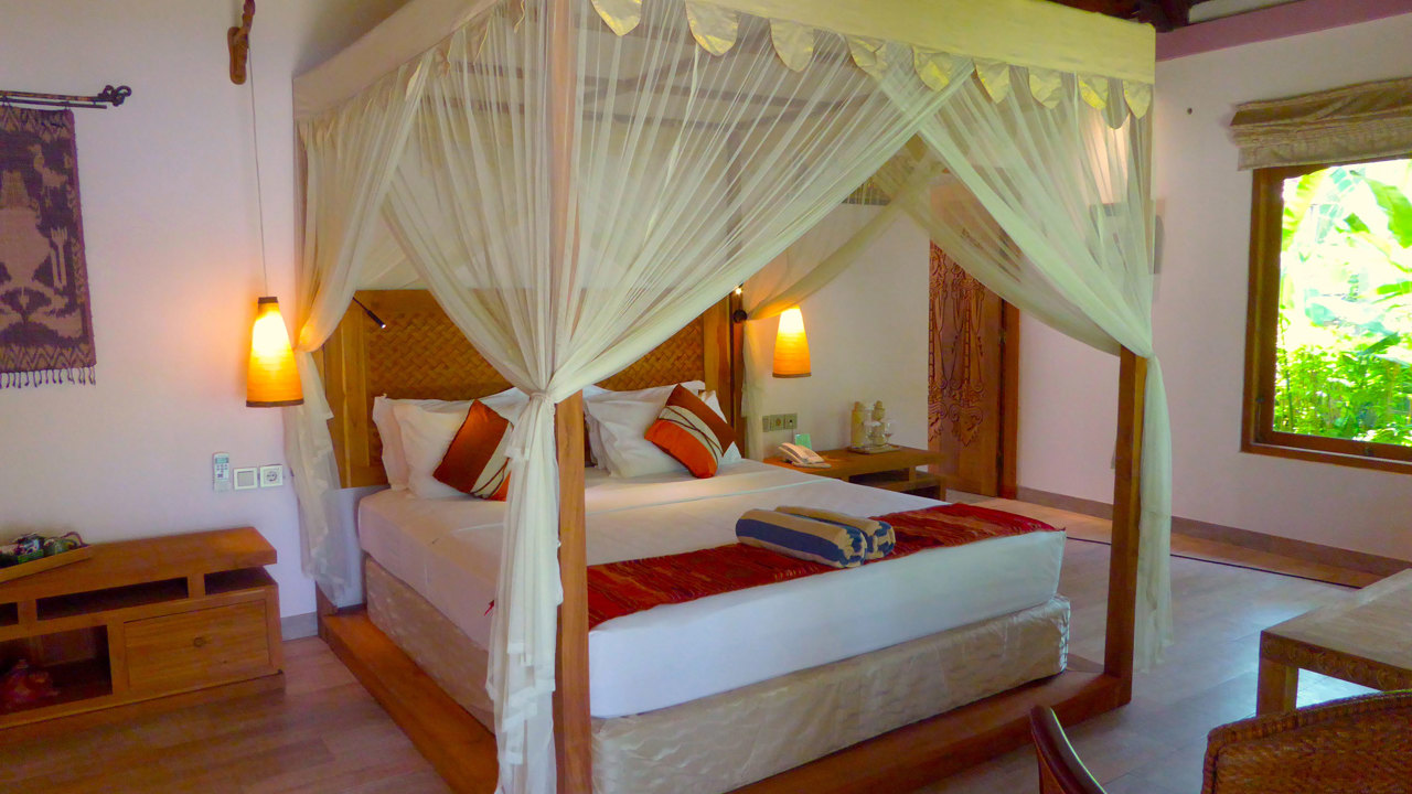 Cottages Bedroom 9