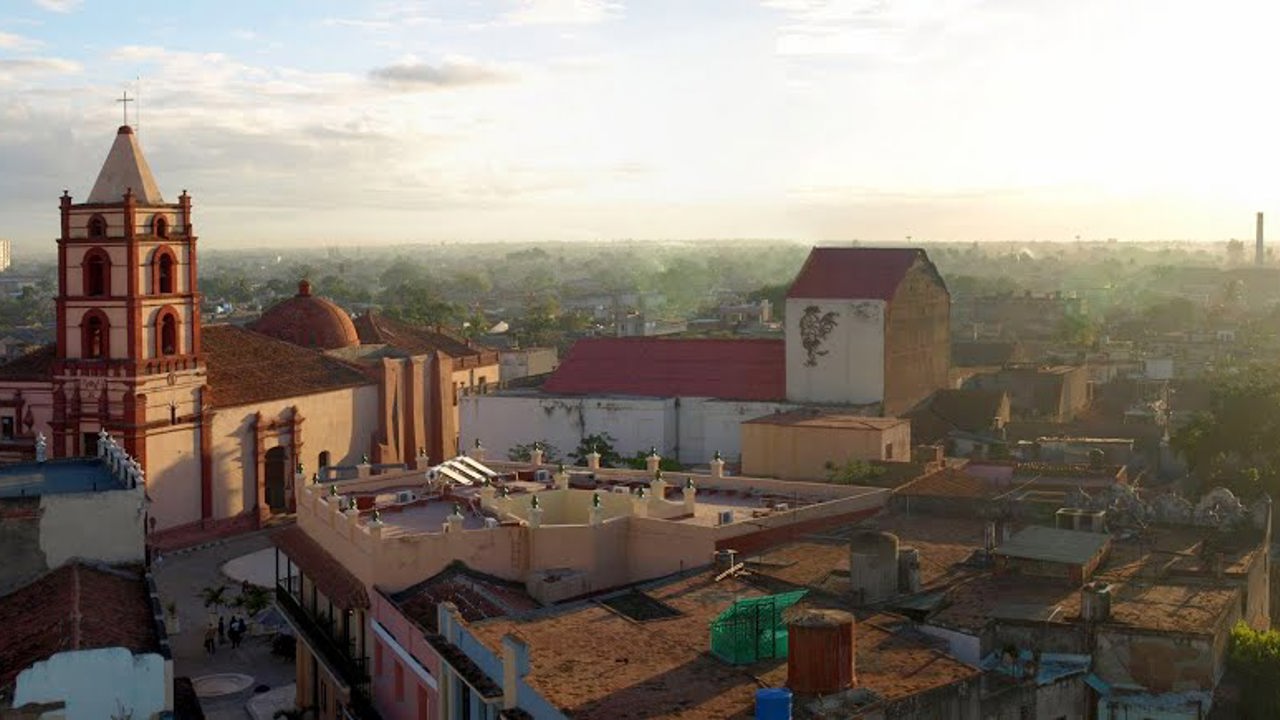 cuba - camaguey - gran hotel camaguey_by_udsigt