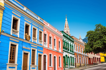 colombia - bogota_la candelaria_farverig gade_01