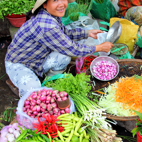 vietnam - hue_dong ba market_01