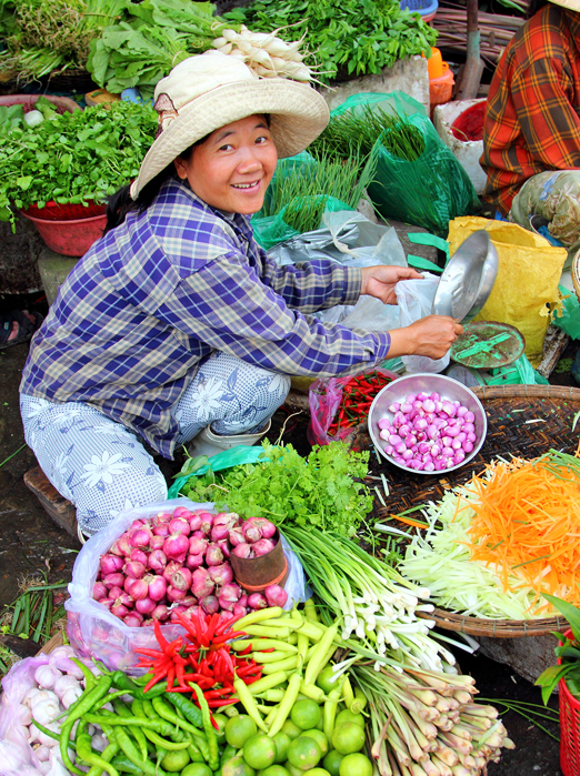 vietnam - hue_dong ba market_01