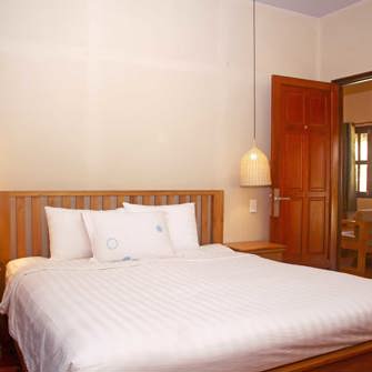 Bungalow Bedroom