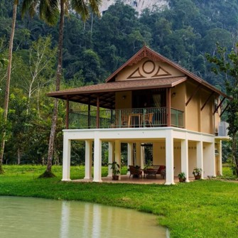 Lost Horizon Resort Lake Side Villa Exterior