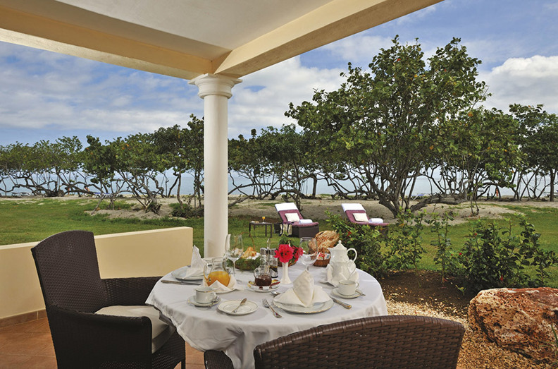 cuba - varadero - paradisus varadero resort and spa_master junior suite_terrasse med havudsigt