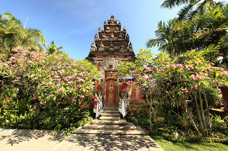 bali - legian - Mandiri Beach Resort & Spa_Balinese Gate