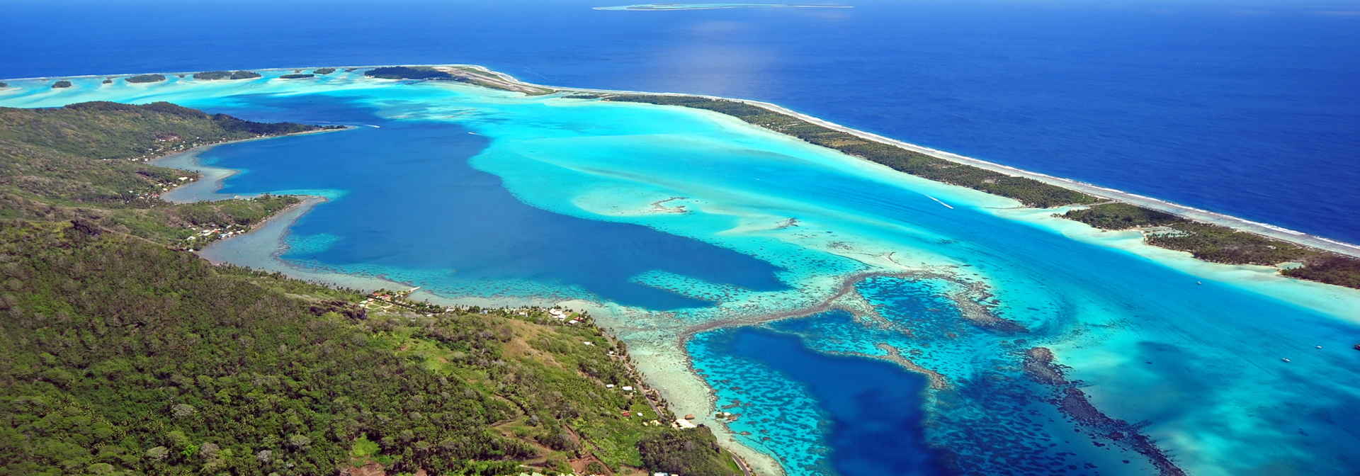 fransk polynesien_bora bora_oppefra_01