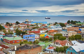 Bagefter sejler vi til Punto Arenas i Chile...