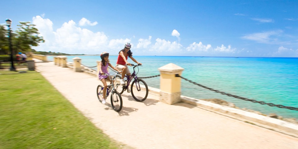 dansk vestindien - st croix_christiansted_familie_cykling_01