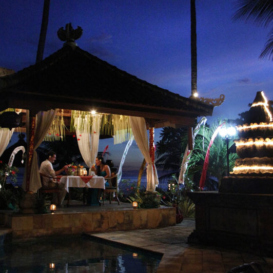 bali - candi dasa - puri bagus hotel_dinner