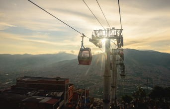 colombia - colombia_medellin_kabelbane_01