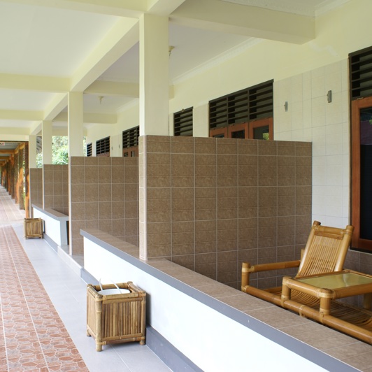 indonesien - toledo inn_vaerelse facade_01