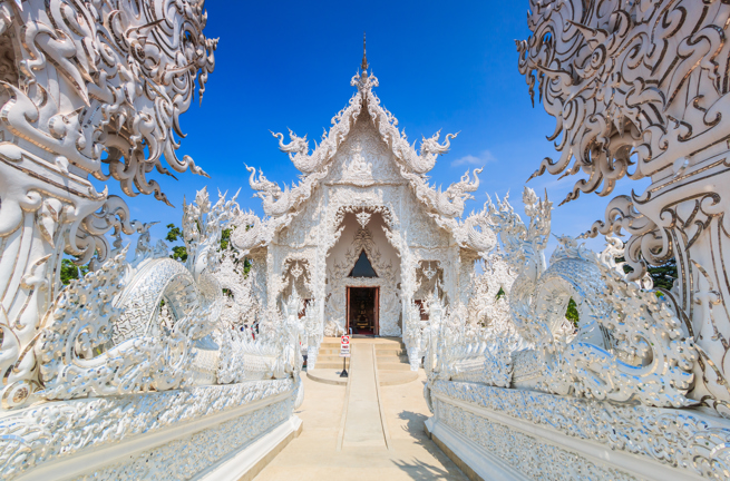 Wat Rong Khun Tæt På