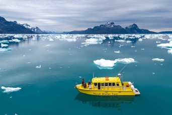 Grønland Nuuk Fjorden Med Isbjerg Express 6