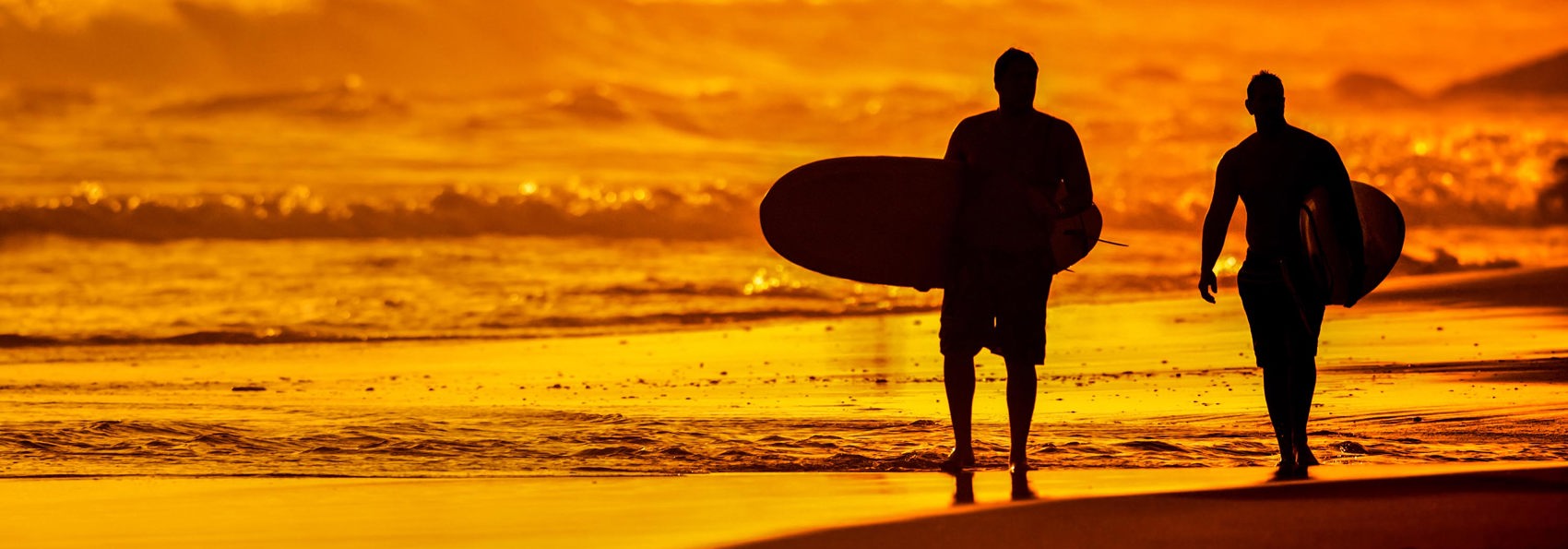 bali - seminyak_strand_surfer_01