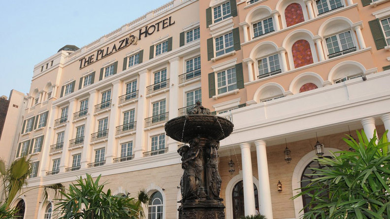 Delhi The Pllazio Hotel