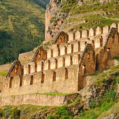 peru - ollantaytambo_ruiner_klippe_01